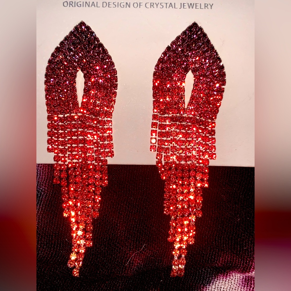 Thanks giving super  glittering maroon red onmbre rhinestone crystal earrings